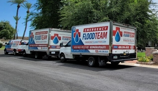 Emergency Flood Team - the best water damage restoration company.